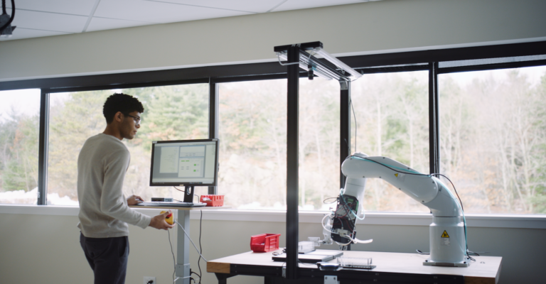 Re:Build Fikst - Transforming Technologies into Market-Ready Products